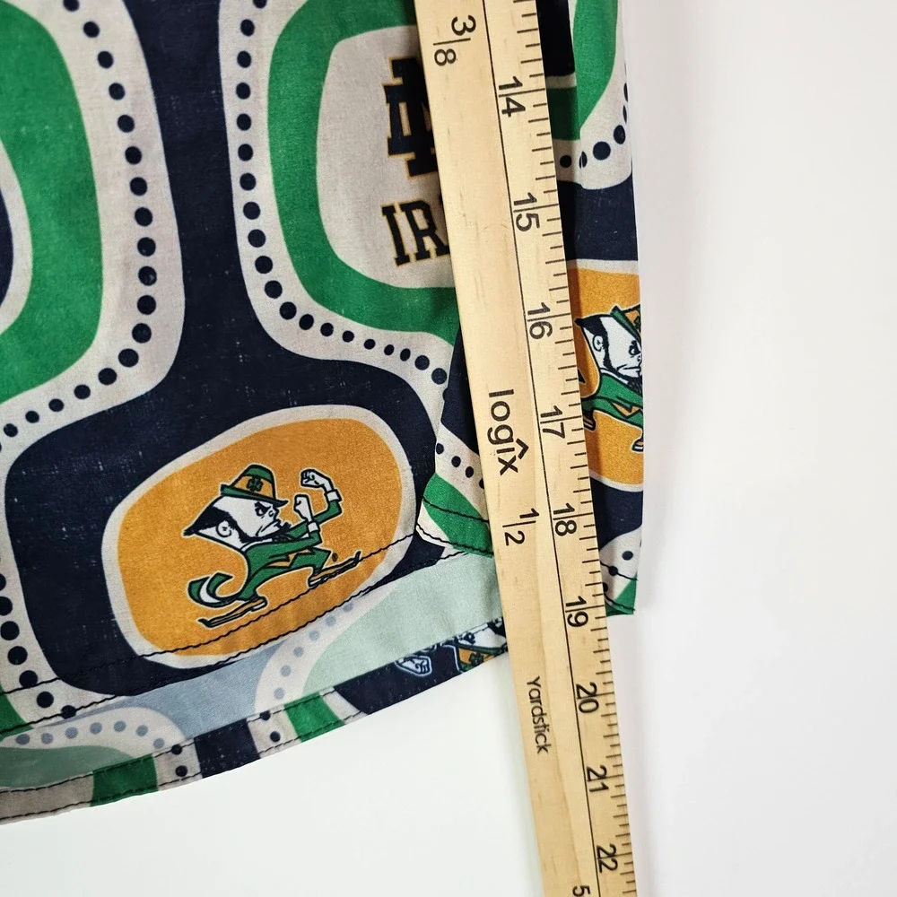Wes and Willy Notre Dame Fighting Irish Swim Trunks XL Retro Print Board Shorts